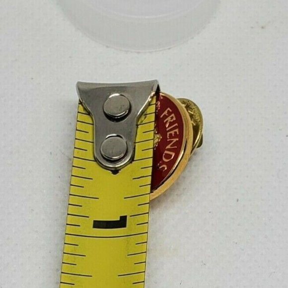 Vintage 1999 Food And Friends Red Canada ASI 53697 Lapel Hat Button Pin - Picture 10 of 10